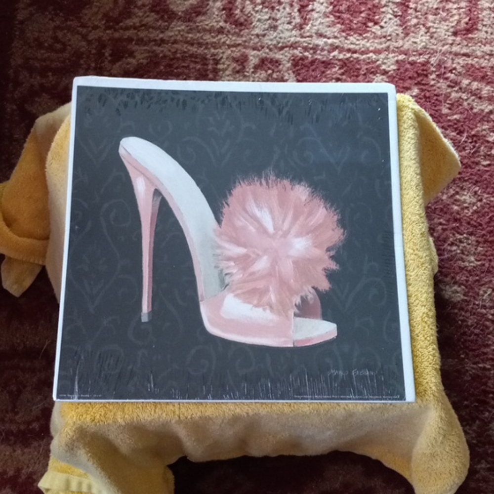SAMANTHA'S Bondoir 1" graphac art print.